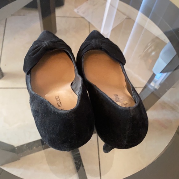 Audrey Brooke black suede bow high heels - Picture 6 of 7